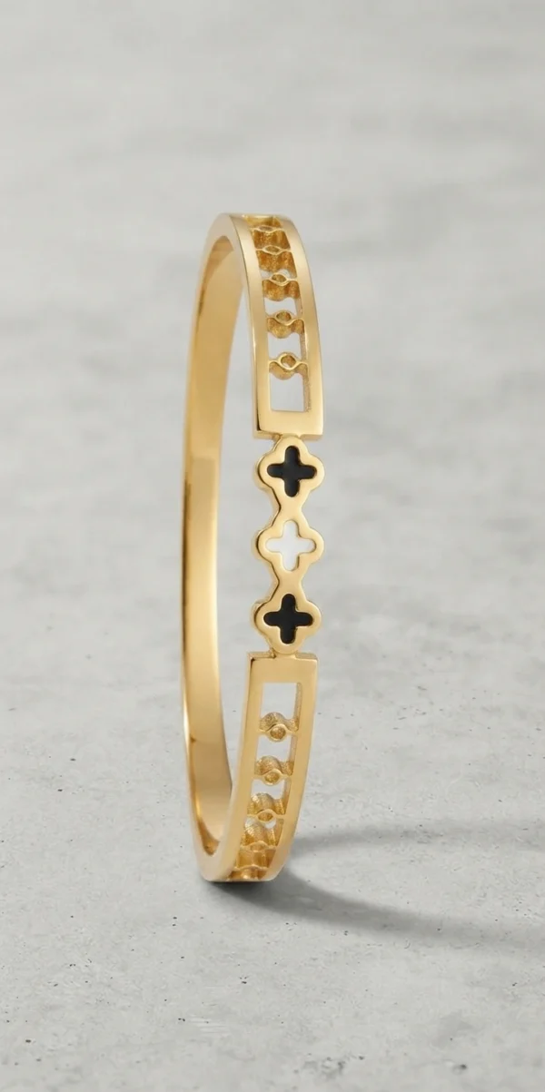 Gold-Tone Contrasting Clover Bangle Bracelet